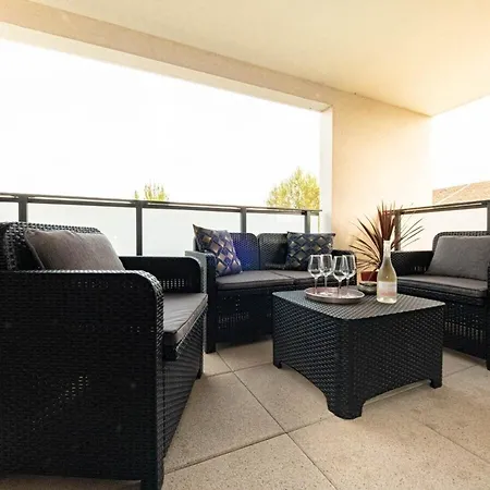 L'Heliade - Climatisation Et Parking Apartment Le Cres Exterior photo
